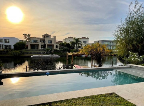 Lindísima Casa Con 4 Suites - Al Agua En Cabos Del Lago