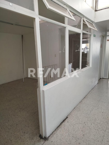 ¡local Comercial O Consultorio En Planta Alta Colonia Centro!