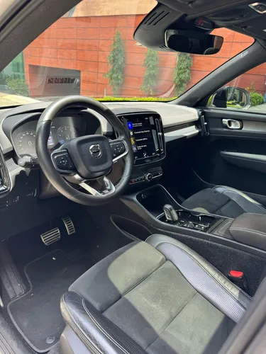 Volvo XC40 2.0 T5 Awd R-design