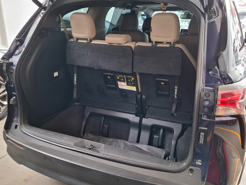 Toyota Sienna 2.5 Limited At hibrida