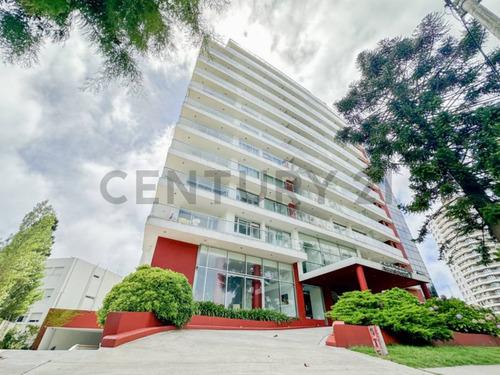 Se Vende Departamento En Edificio Acapulco Roosevelt - Punta Del Este