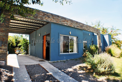 En Venta - Hermosa Casa En Real De San Carlos