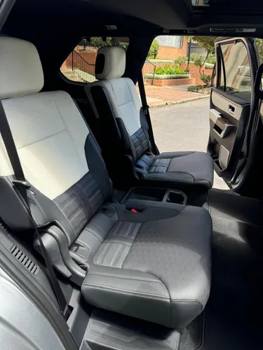 Toyota Sequoia 3.5 V6 Capstone