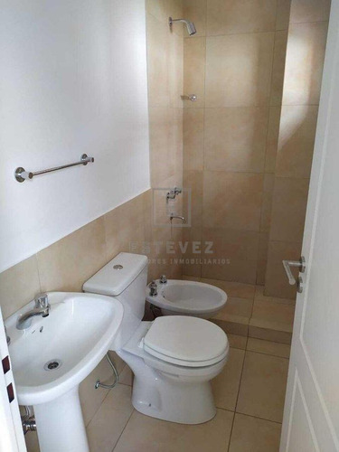 Casa En Venta Frente A La Plaza De Juegos, 3 Dormitorios. Barrio Cerrado San Matias, Escobar