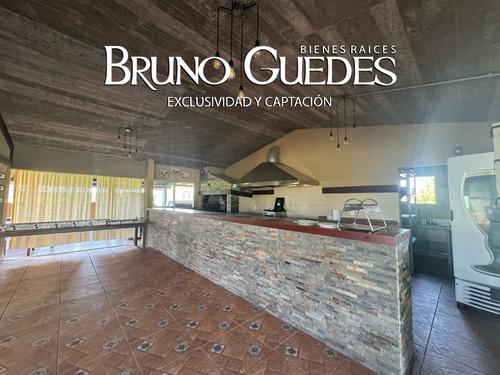 Se Alquila Chacra Con Salón De Eventos Y Canchas De Futbol Rincón Del Cerro Montevideo Rural