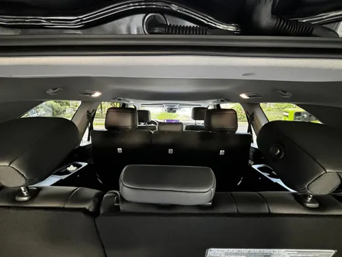Toyota Sequoia 3.5 V6 Sr5 4X4