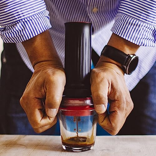 Cafflano Kompresso: Cafetera De Espresso Portátil Para Campi