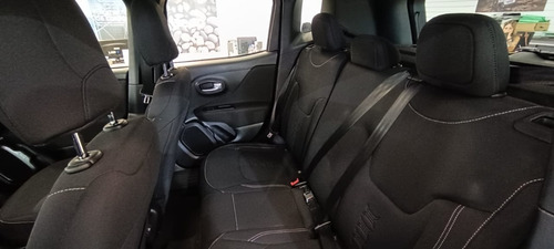 Imagen 15 de 25 de Jeep Renegade Sport At 1.8lts 4x2 0km 2023