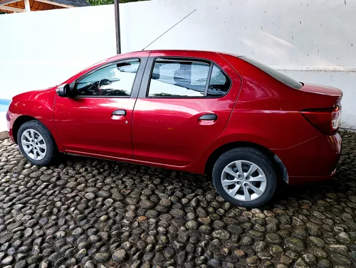 Renault Logan 1.6 Authentique