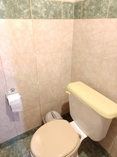Venta De Casa En Plottier B° Las Brisas, 3 Habitaciones