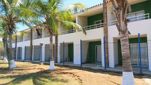 Imagen 8 de 16 de Johanna Castillo Vende Hotel En Playa Caribe 04145951217