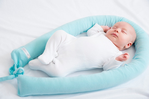 Combo Almohada Antirreflujo + Nidito De Contención Maminia