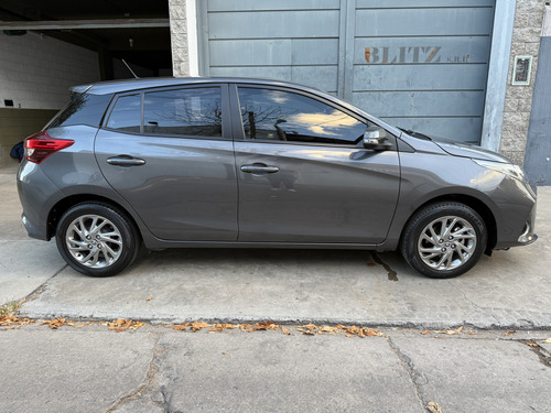 Toyota Yaris 1.5 107cv Xls Cvt