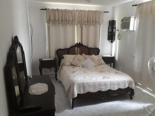 Imagen 29 de 30 de Venta De Apartamento En Crespo.