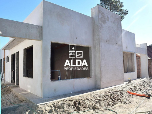 Casa Los Angeles Piriápolis 3 Dorms Venta Ca102076