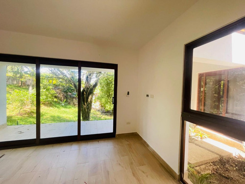 Se Vende Villa En Jarabacoa Republica Dominicana