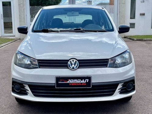 Imagem 3 de 15 de Volkswagen Gol Trendline 1.0 Total Flex 4p 2017