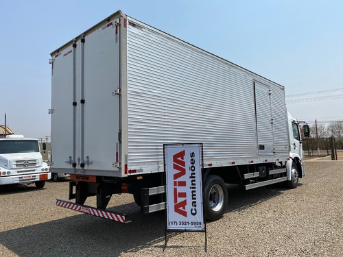 Volkswagen Vw 13-180 4x2 2011/2012 Baú - Ativa Caminhões