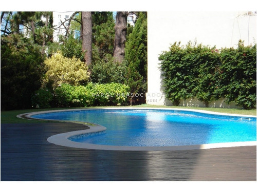 Excelente Departamento En Torre Con Servicios-ref:3023