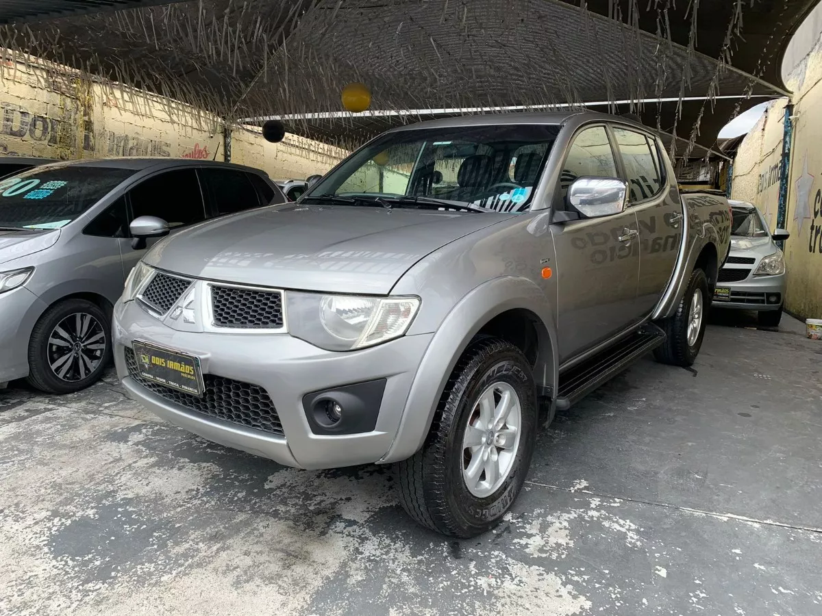 Mitsubishi L200 3.2 Triton Hpe Cab. Dupla 4x4 Aut. 4p