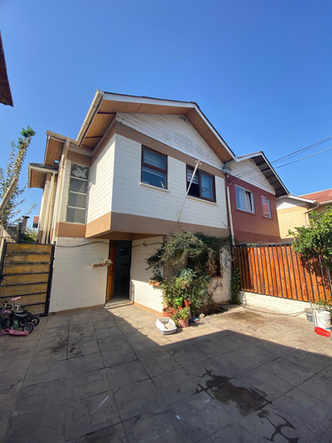 Amplia Propiedad A La Venta 3d2b Maipu (93582)