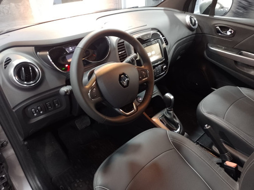 Imagen 13 de 16 de Auto Camioneta Renault Captur Intens 1.6 Cvt