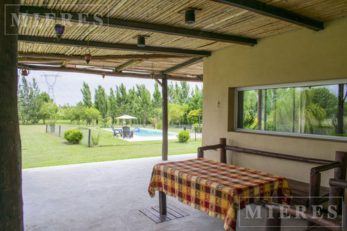 Imagen 27 de 30 de Lindisima Casa En Venta Con Vista Al Lago En Chacras De La Cruz