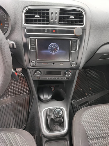 Volkswagen Vento 2.0 Confortline Mt