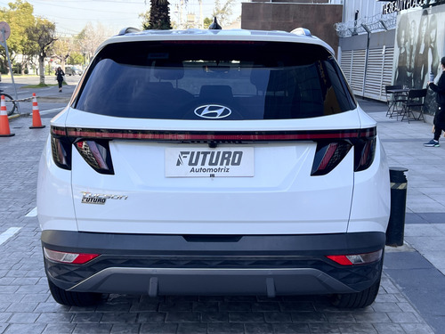 Hyundai Tucson NX4 2.0 AT PLUS