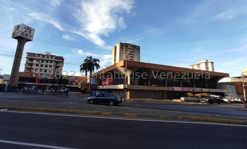 Imagen 3 de 12 de En Venta Centro Comercial En Plena Av 19 De Abril Maracay Negociable Keg:#23-22342