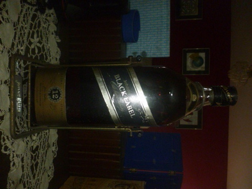 Botella  Jhonny Walker Black Label 3.75 Litros Con Balancin