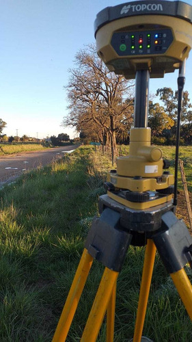 Imagen 1 de 10 de Servicio Alquiler Equipos Topografía Gps Rtk Estación Total