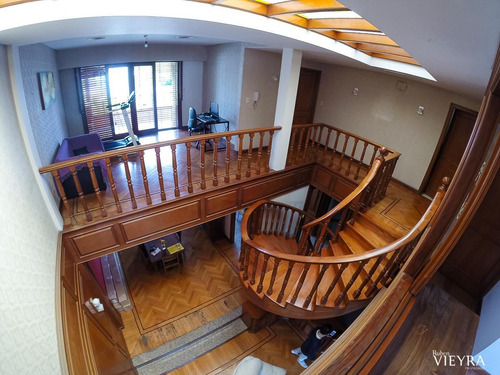 Imagen 22 de 30 de Casa En Venta En Versalles (6 Ambientes, 3 Cocheras, Cuzco Al 600)