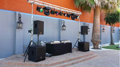 Imagen 3 de 10 de Alquiler De Tv Led Alquiler De Proyectores Sonido Dj Play 5