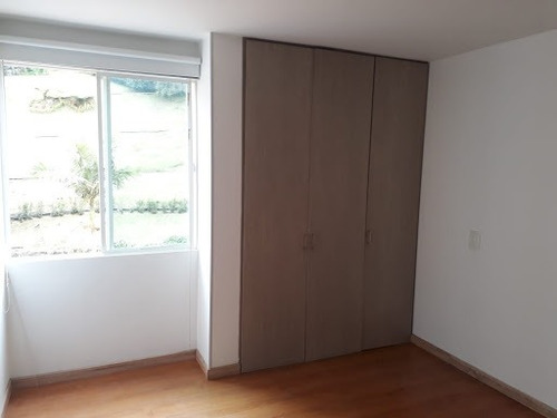 Imagen 15 de 28 de Apartamento En Arriendo Alto Del Perro 279-19454