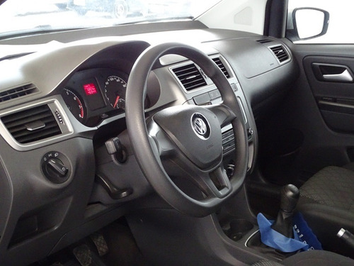 Volkswagen Fox Trendline 1.6 8v (5639)