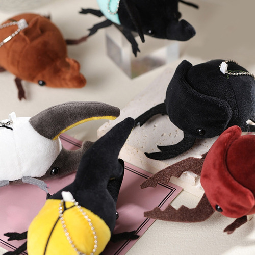 Muñeca De Peluche For Bolsa Con Colgante -beetle Doll Lovel