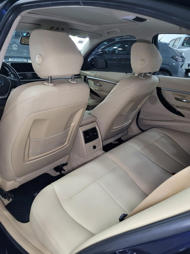 BMW Serie 3 3.0 330i Sedan Sport Line 252cv