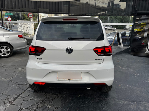 Volkswagen Fox 1.6 16v Msi Highline Total Flex I-motion 5p