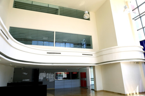 Imagen 2 de 9 de Oficinas En Renta En Residencial San Agustín Sector, San Pedro Garza García