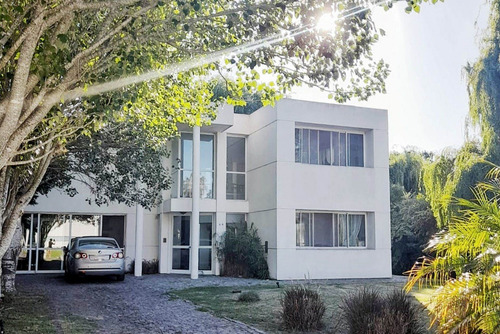 Imagen 5 de 30 de Casas En Venta En Abril Club De Campo, Hudson