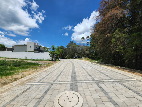 Venta Lote Real De Encinos En Fracc Súper Exclusivo En Gran Reserva Con Proyecto Incluído En Ixtapan De La Sal Edomex