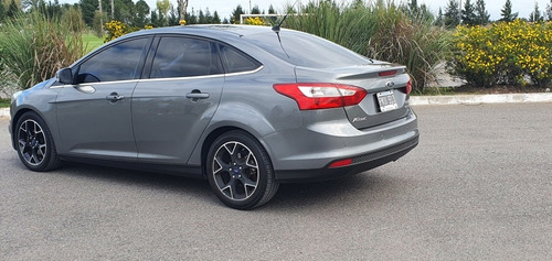 Ford Focus Ford Focus Titanium