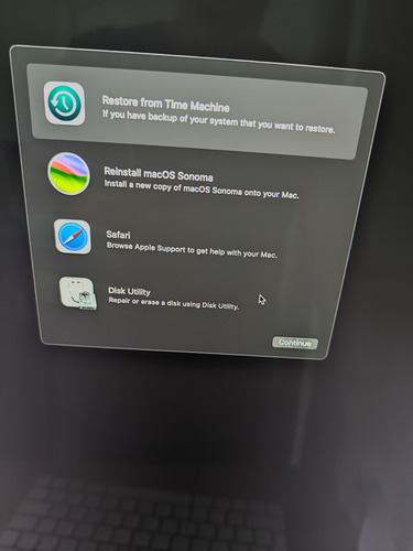 iMac 24 Apple M3 8gb Ram 256gb Ssd 4480x2520 Gpu 10c (Usado)