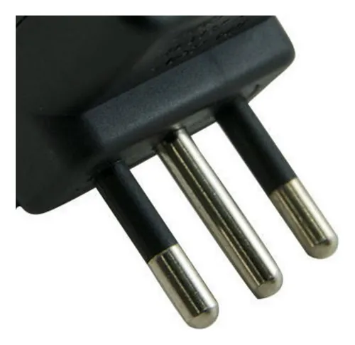 Adaptador Triple 2p+t 10 A Negro