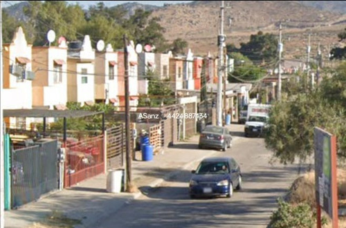  ¡¡¡casa Súper Ubicada!!!  Cedros, Hacienda Tecate, Tecate, B. C. Mexico.     *angsanz*