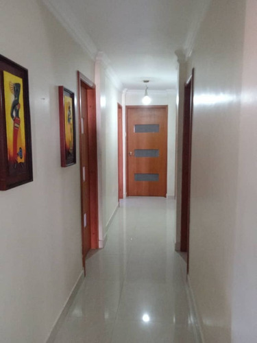 Imagen 5 de 9 de Se Vende Casa En Unidad Vecinal