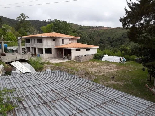 Quinta Club De Campo Obra Gris