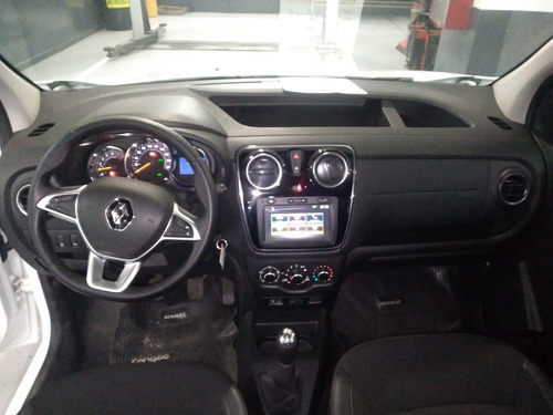 Imagen 10 de 16 de Renault Kangoo Express 1.5 Dci 5 Asientos Confort Oferta(mb)
