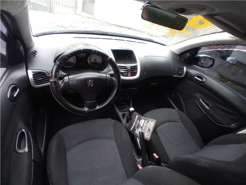 Imagem 12 de 13 de Peugeot 207 1.4 Xr Sport 8v Flex 4p Manual